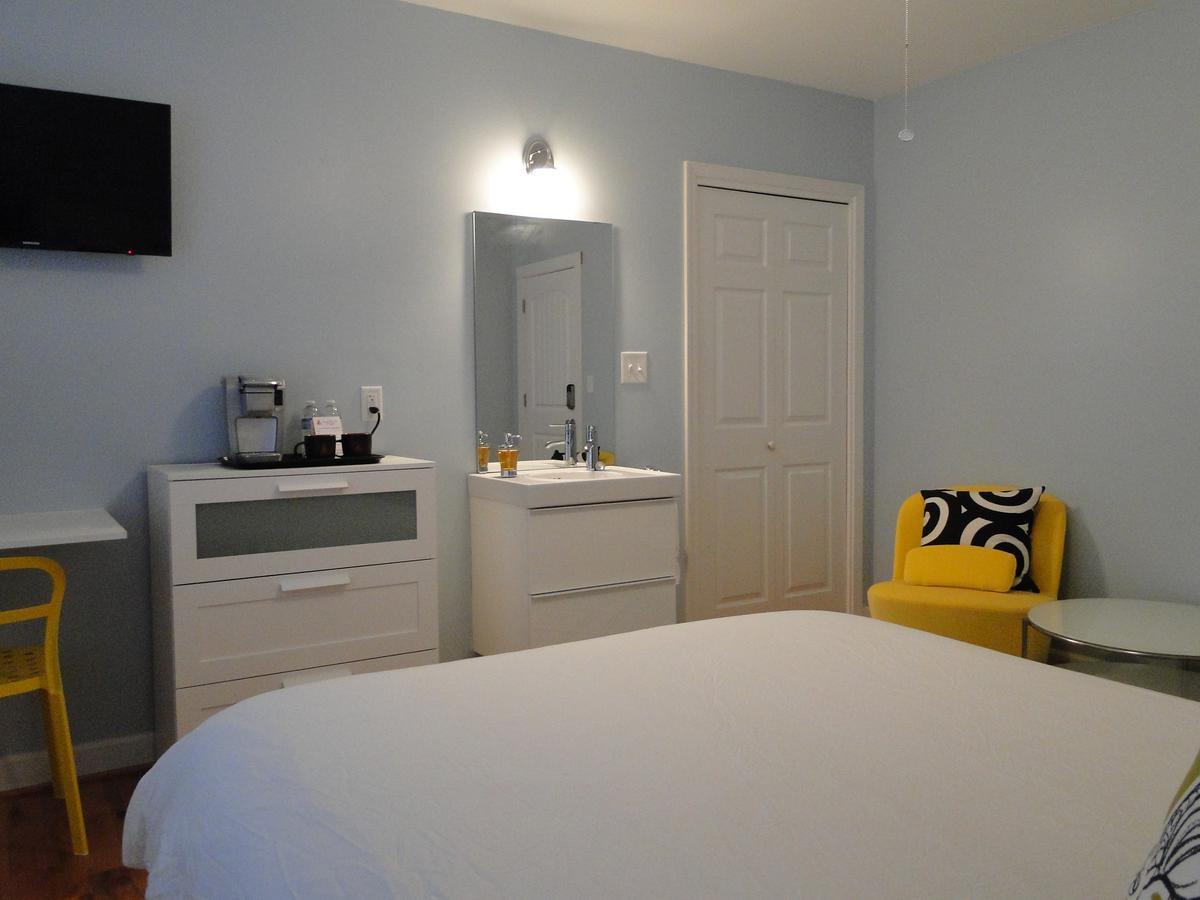Swamp Rabbit Inn Greenville Bagian luar foto
