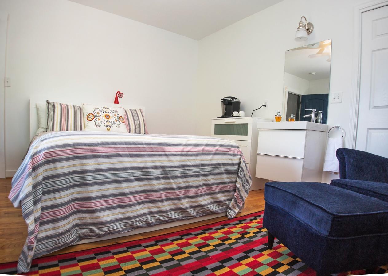 Swamp Rabbit Inn Greenville Bagian luar foto