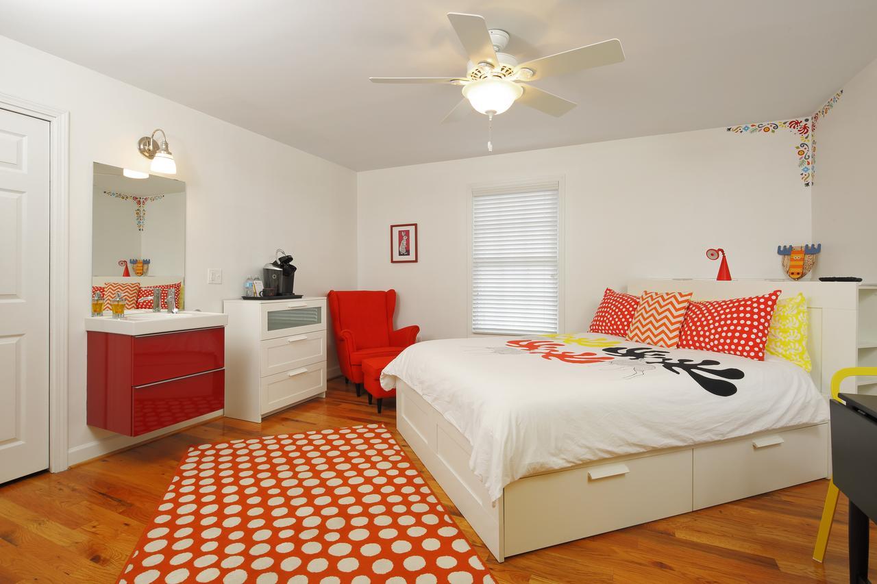 Swamp Rabbit Inn Greenville Bagian luar foto