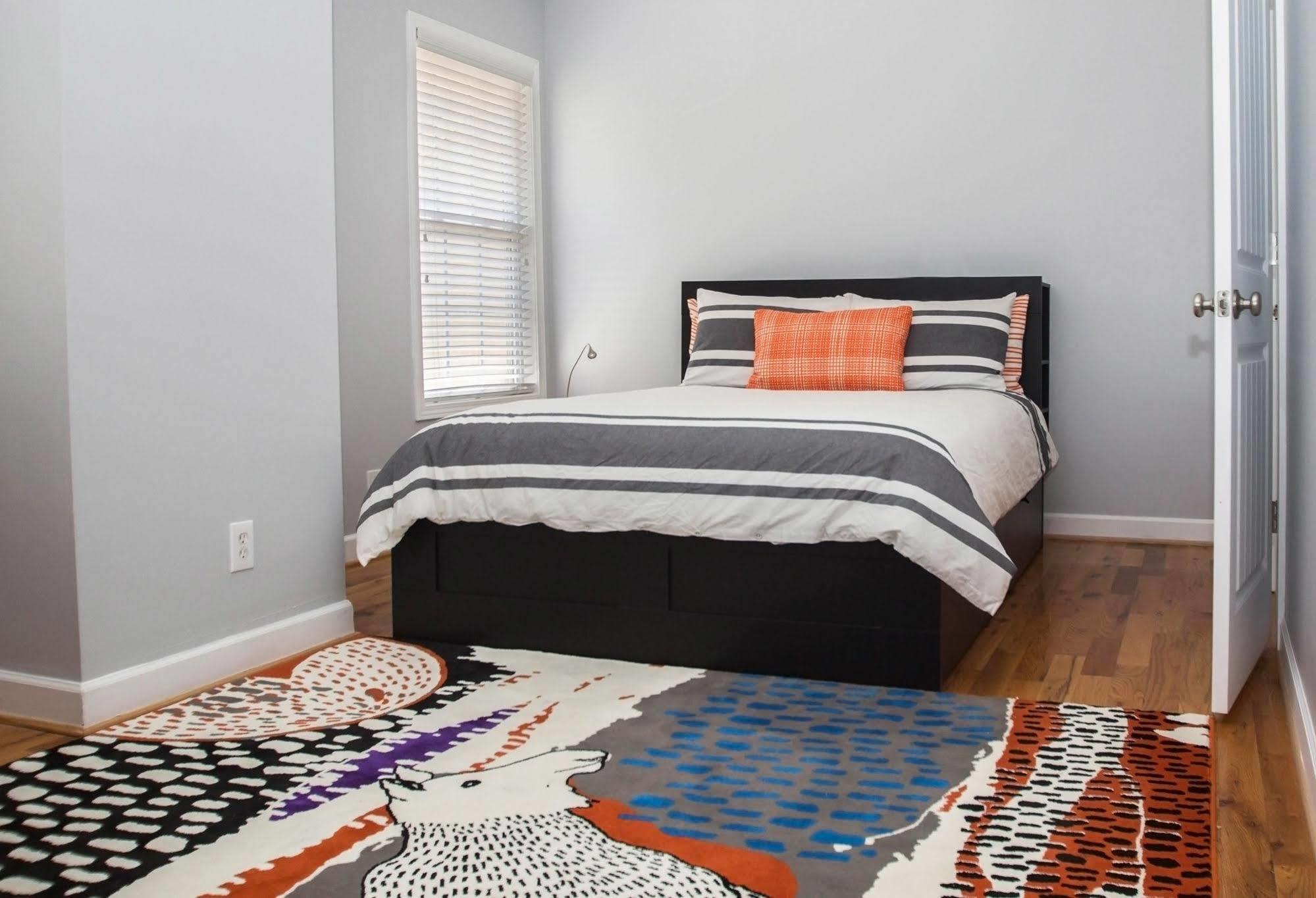 Swamp Rabbit Inn Greenville Bagian luar foto