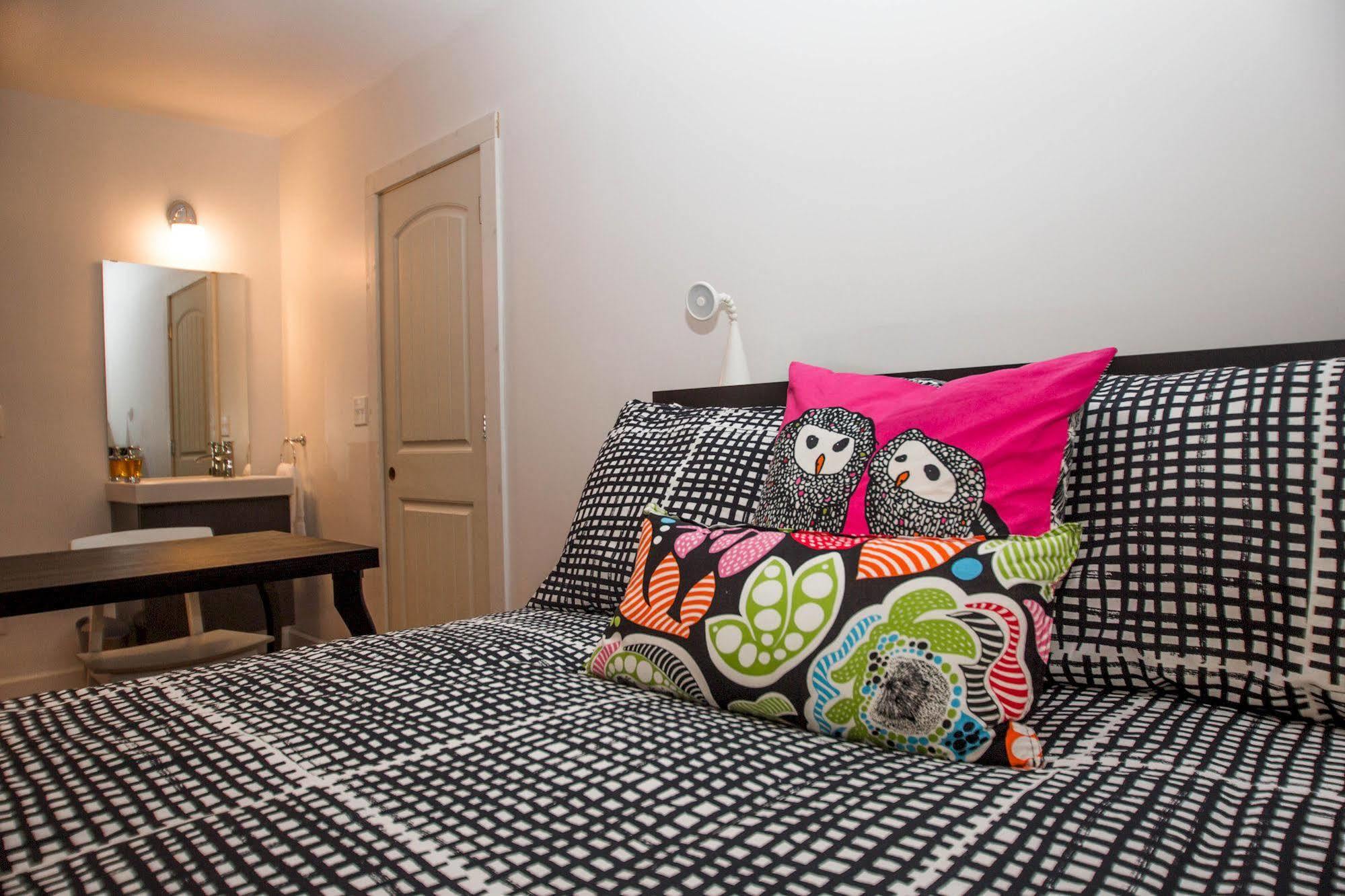 Swamp Rabbit Inn Greenville Bagian luar foto